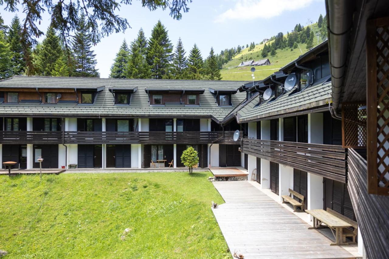 Apartma Krvavec - Cosy Mountain Retreat Церклье-на-Гореньскем Экстерьер фото